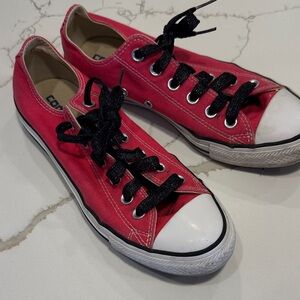 Converse Women’s Bright Pink Sneakers with Black Glitter Laces